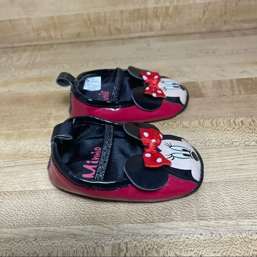 Minnie Mouse slip on flats 0-6 months Disney shoes